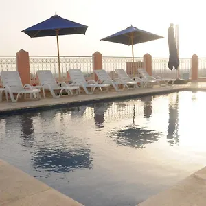 Otel Racine